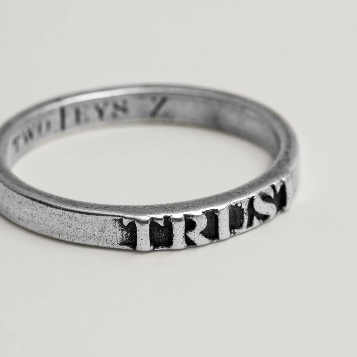 Bague argent - TRUST NO ONE HOLO